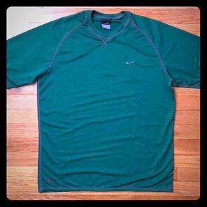 Nike Men’s Sphere-Dry Shirt